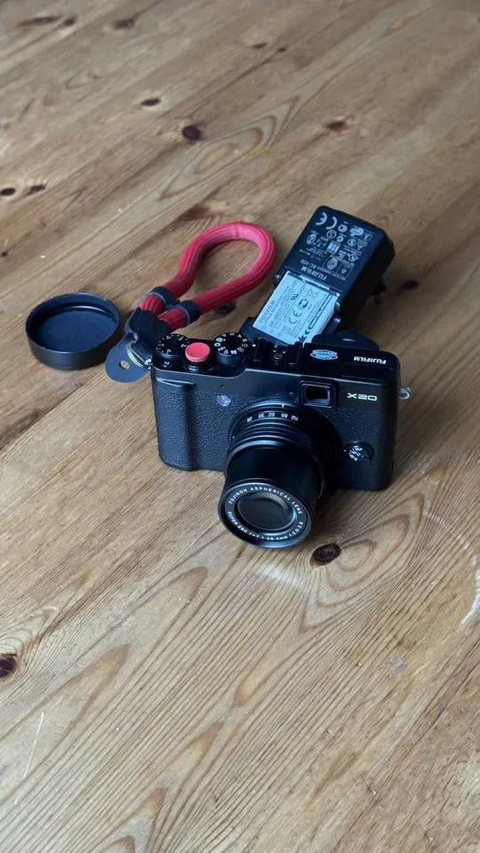 Fujifilm X20 - compactcamera met vintage look, Ophalen of Verzenden, Gebruikt, Fuji, Geen optische zoom