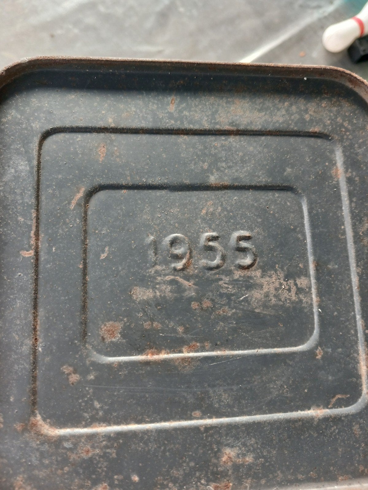 Vintage Esso jerrycan uit 1955 - Roestig en authentiek, Ophalen of Verzenden