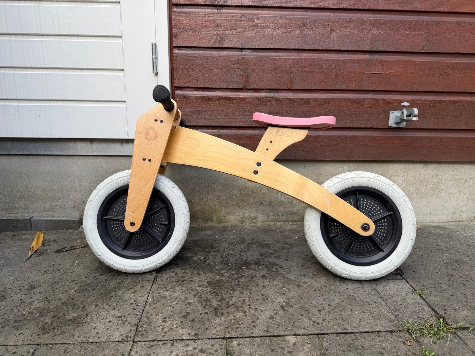Wishbone Bike - Roze Houten Loopfiets, Ophalen, Gebruikt, Minder dan 16 inch