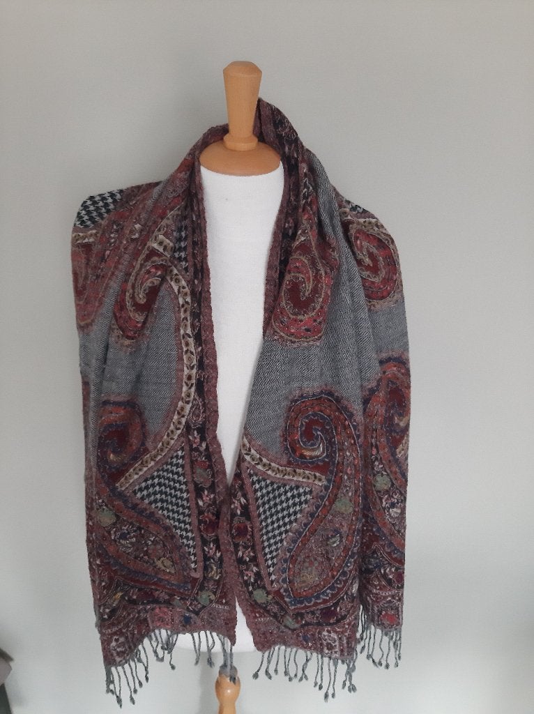 sjaal, Geisha, Ophalen of Verzenden, Zo goed als nieuw, Maat 36 (S)