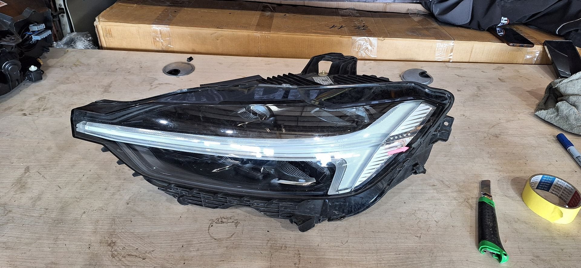 Volvo XC60 Koplamp, Gebruikt, -, -, Ophalen of Verzenden