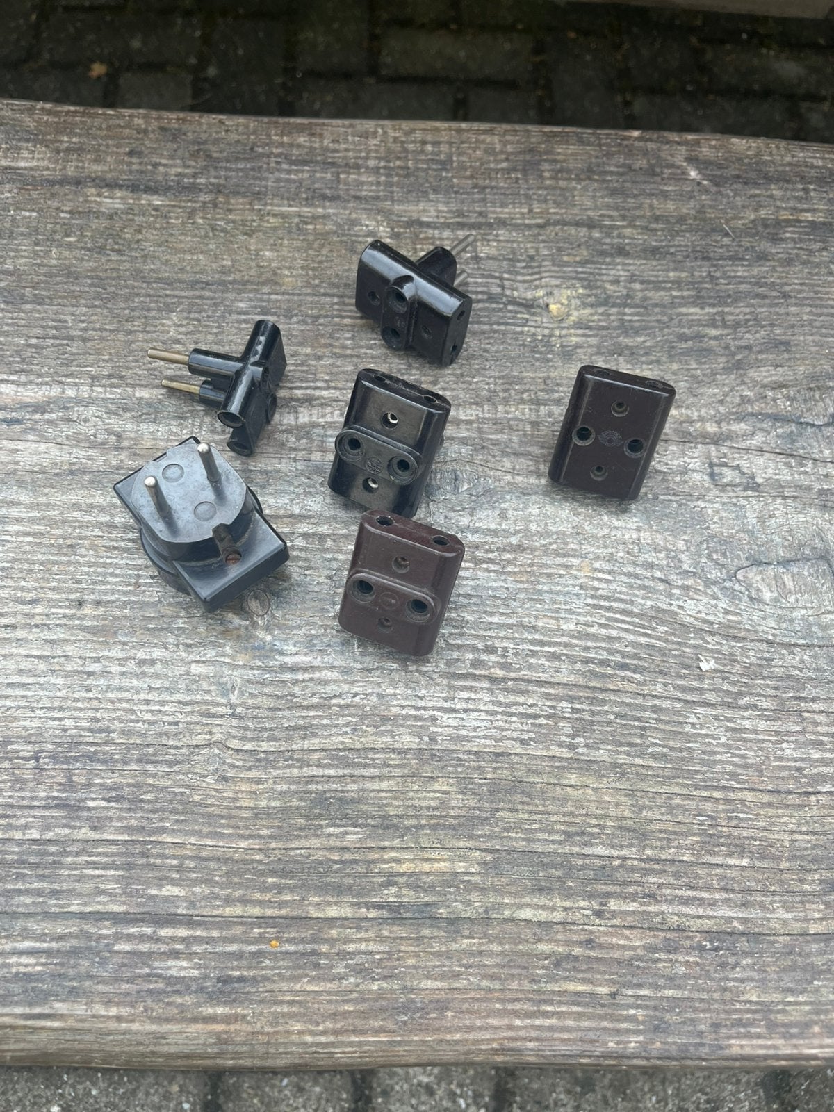 Stekkers bakkeliet jaren 50 vintage retro €2,50 per stuk, Ophalen of Verzenden, Huis en Inrichting