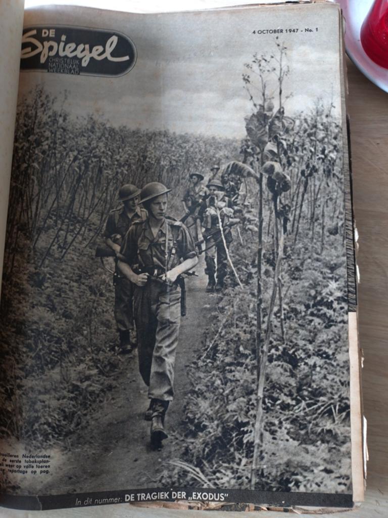 Ingebonden jaargang weekblad De Spiegel (1947-1948), Ophalen of Verzenden, Gelezen, Overige typen