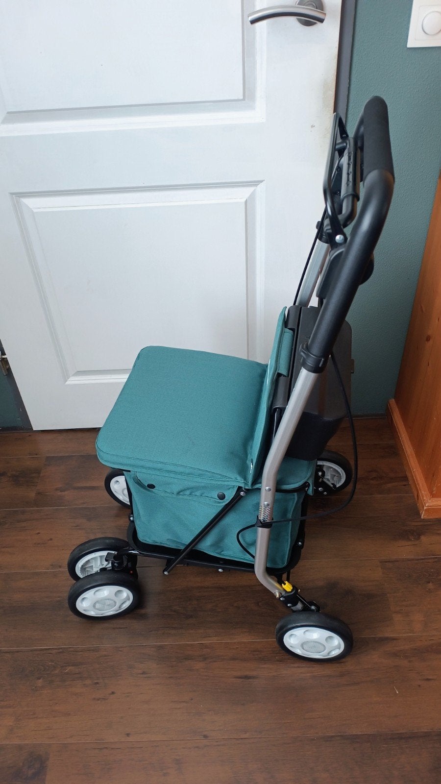 Carlett Rollator 29L, Diversen, Ophalen, Opvouwbaar, Zo goed als nieuw