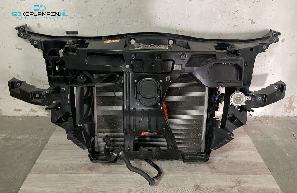 Mercedes Sprinter W907 W910 electric / elektrisch Voorfront, Ophalen, Gebruikt, -, Bumper