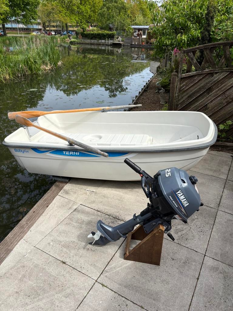 Terhi BabyFun roeiboot met Yamaha 2.5 pk buitenboordmotor, Ophalen, Gebruikt, Minder dan 5 pk, Viertaktmotor