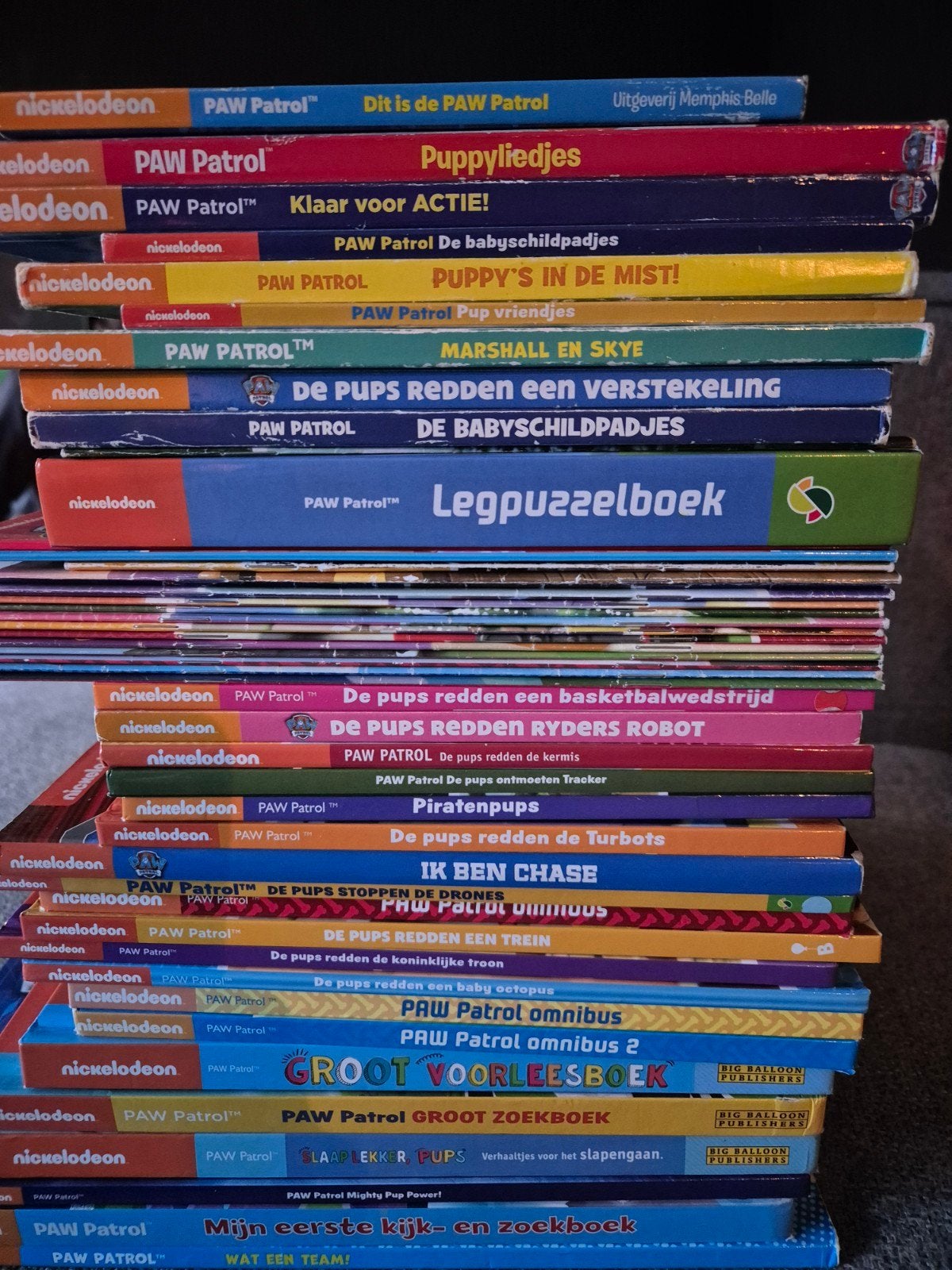 Paw Patrol - Grote verzameling boeken 48x, Ophalen of Verzenden, Zo goed als nieuw, 3 tot 4 jaar