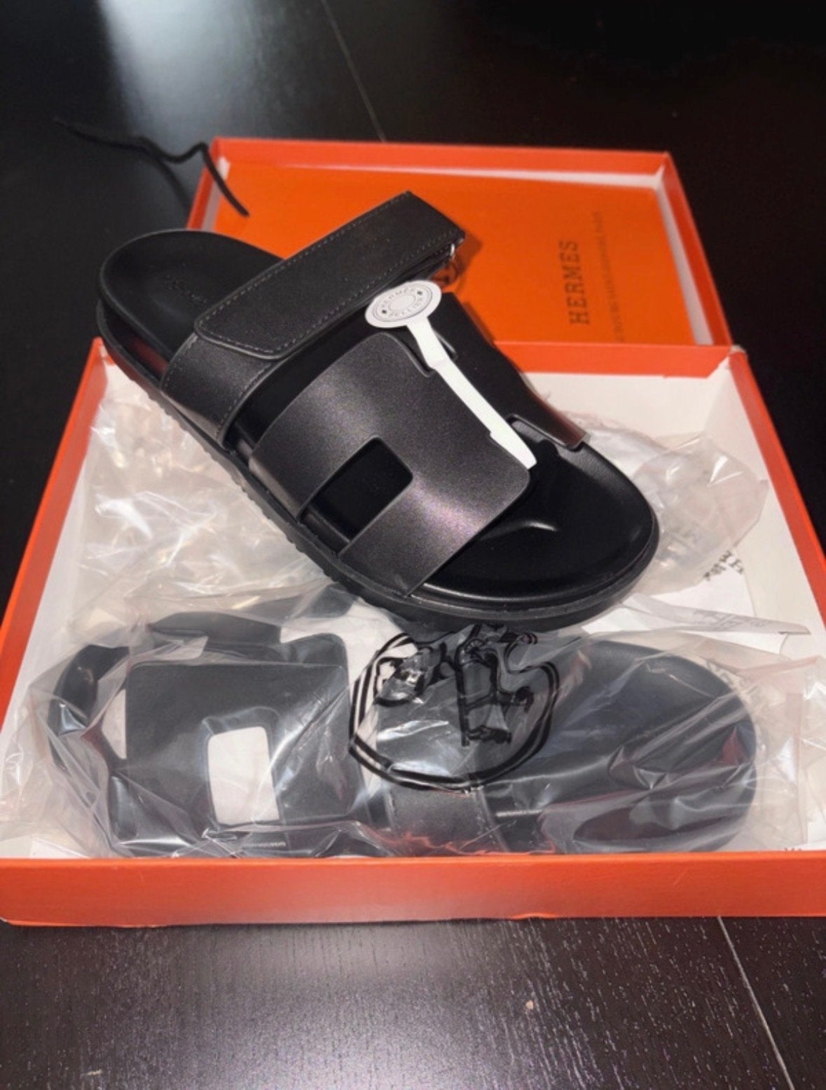 Hermès Chypre Sandalen Zwart Maat 37 Nieuw, Zwart, Nieuw, Sandalen of Muiltjes, Ophalen of Verzenden