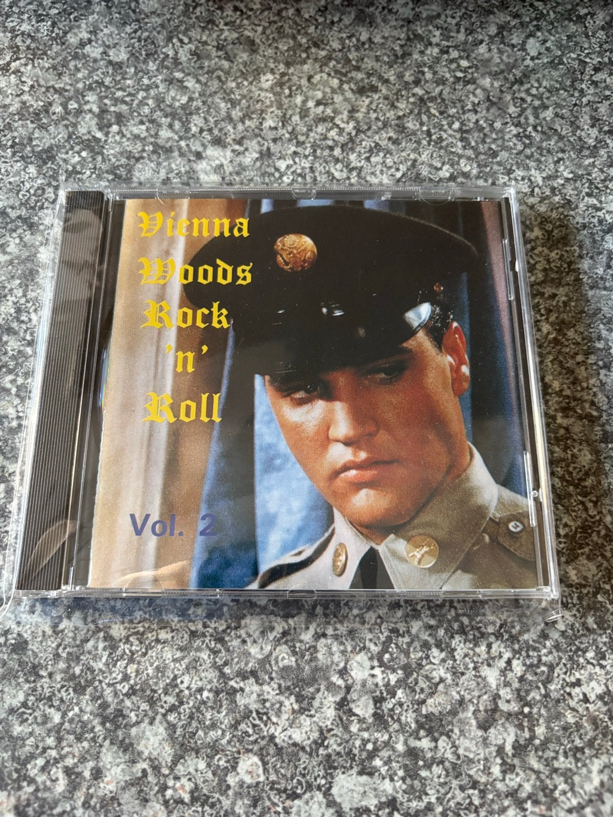 Elvis Presley Vienna Woods Rock 'n' Roll Vol. 2, Inclusief doosje, Rock, Ophalen of Verzenden, Zo goed als nieuw