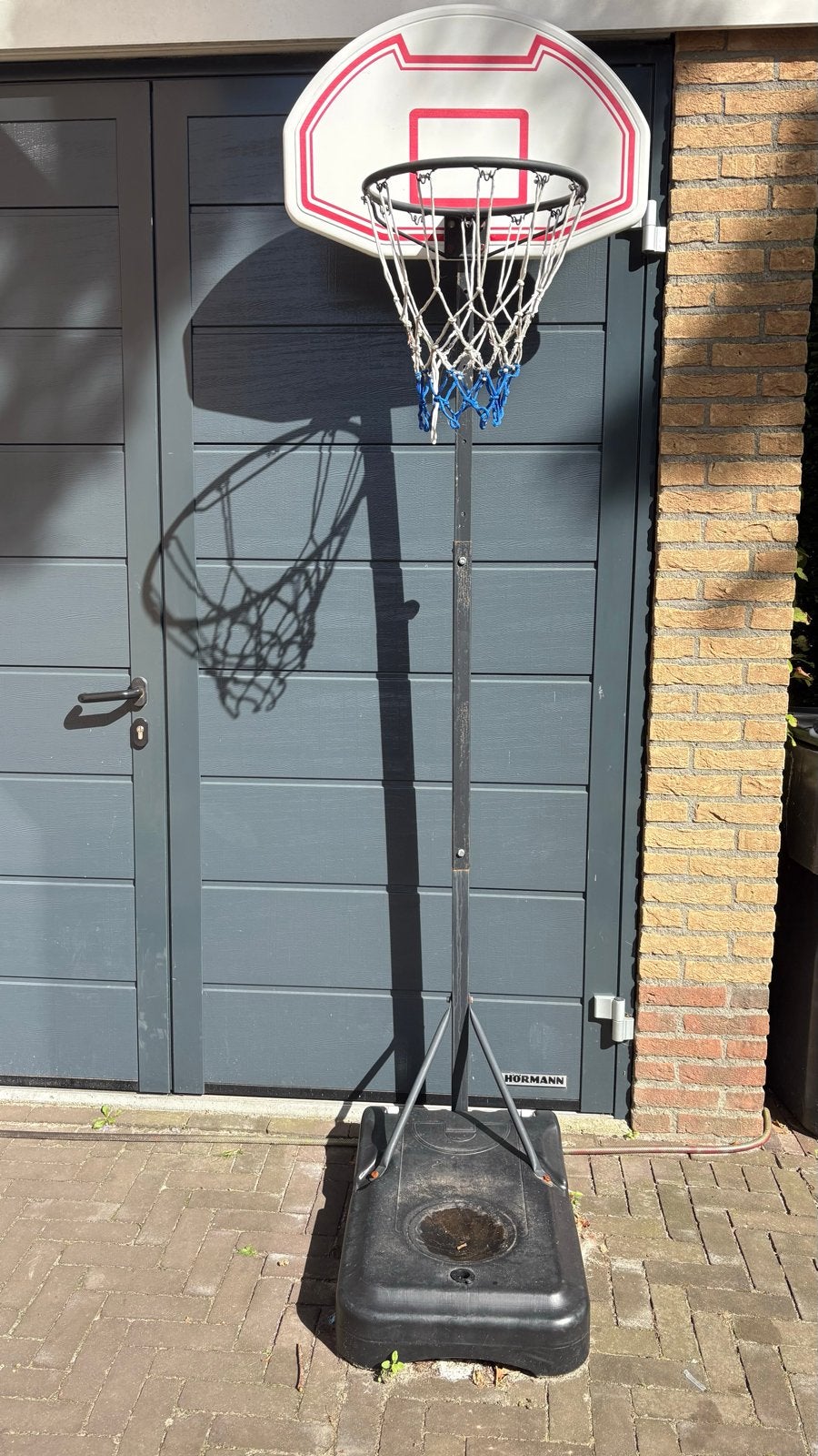 Verstelbare basketbalring met standaard, Sport en Fitness, Basketbal, Ophalen, Gebruikt, Ring, Bord of Paal