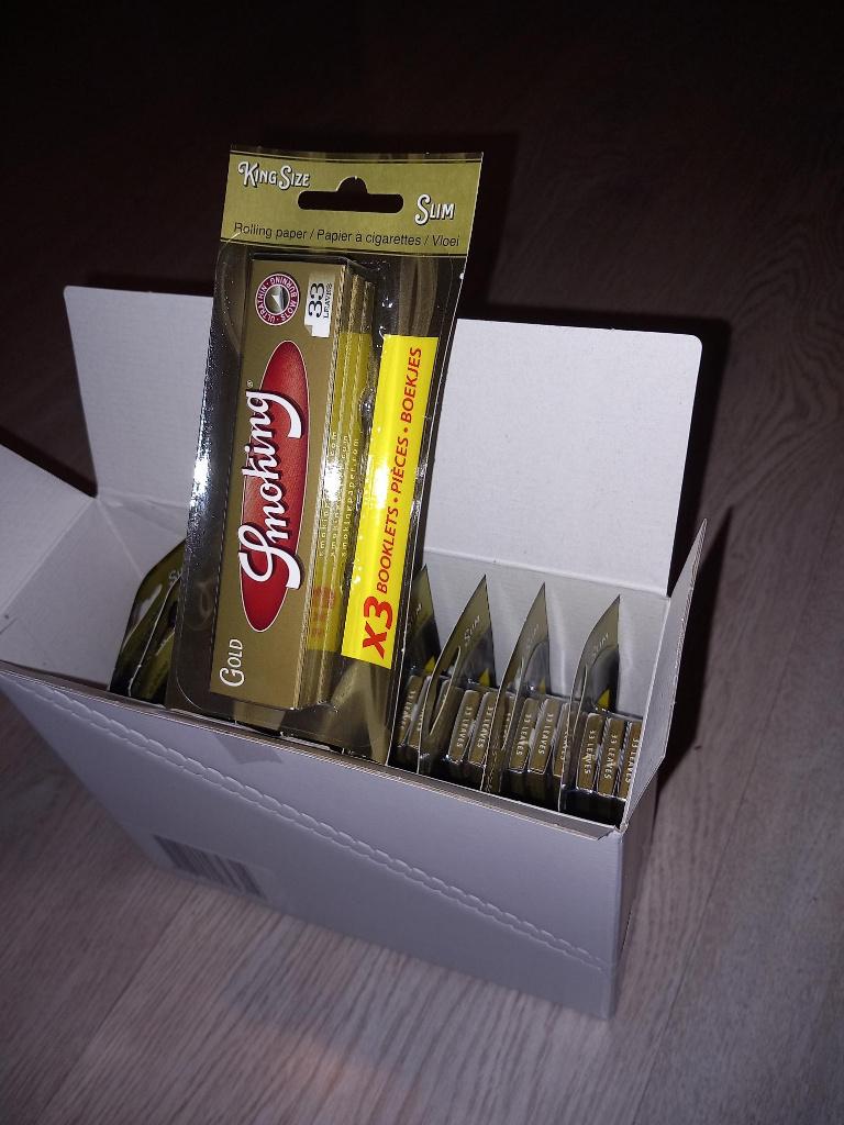 Smoking Gold, Ophalen of Verzenden, Nieuw, Overige typen