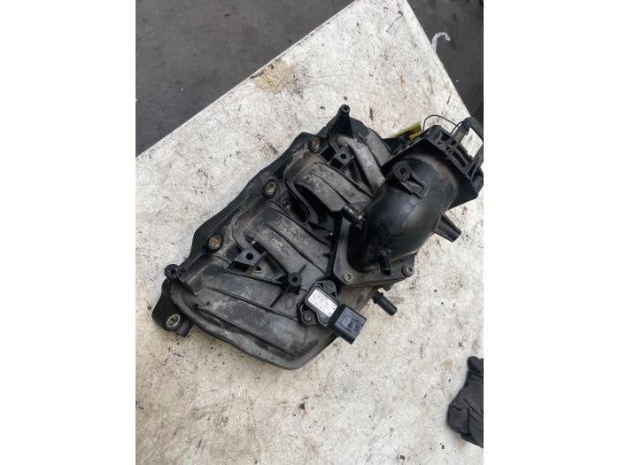 Inlaatspruitstuk van een Volkswagen Sharan, Gebruikt, -, Volkswagen, -