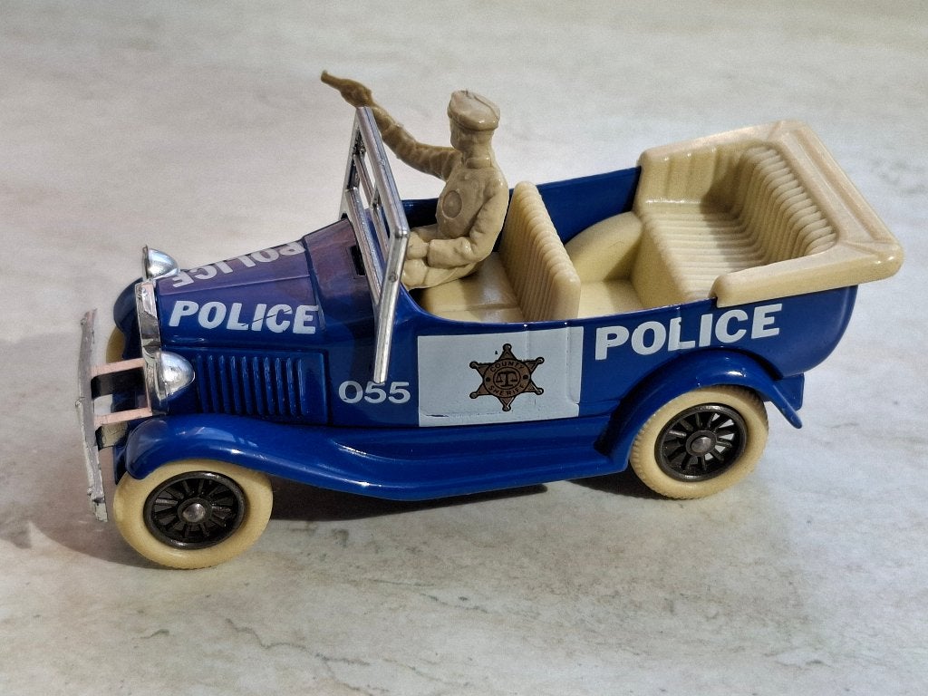 Ford Model A van Lledo Police met figuur cabrio, Ophalen of Verzenden, Nieuw, Auto