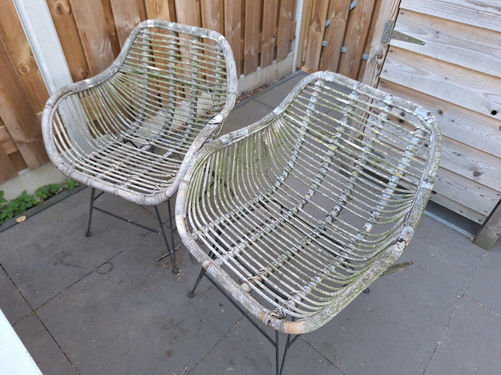 Sierlijke rieten tuinstoelen, gratis af te halen, Tuin en Terras, Tuinstoelen, Ophalen, Gebruikt, Overige materialen
