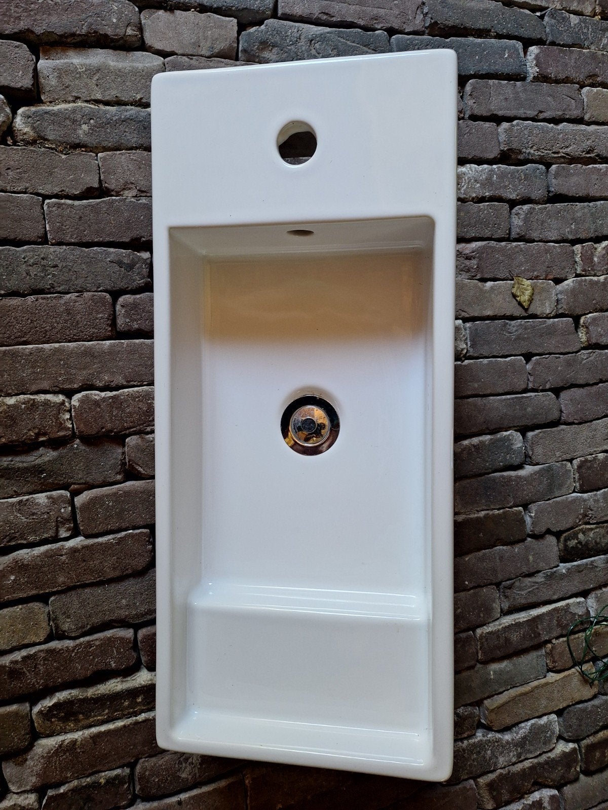 Nette wasbak groot model, Ophalen, Zo goed als nieuw, Steen, Wastafel