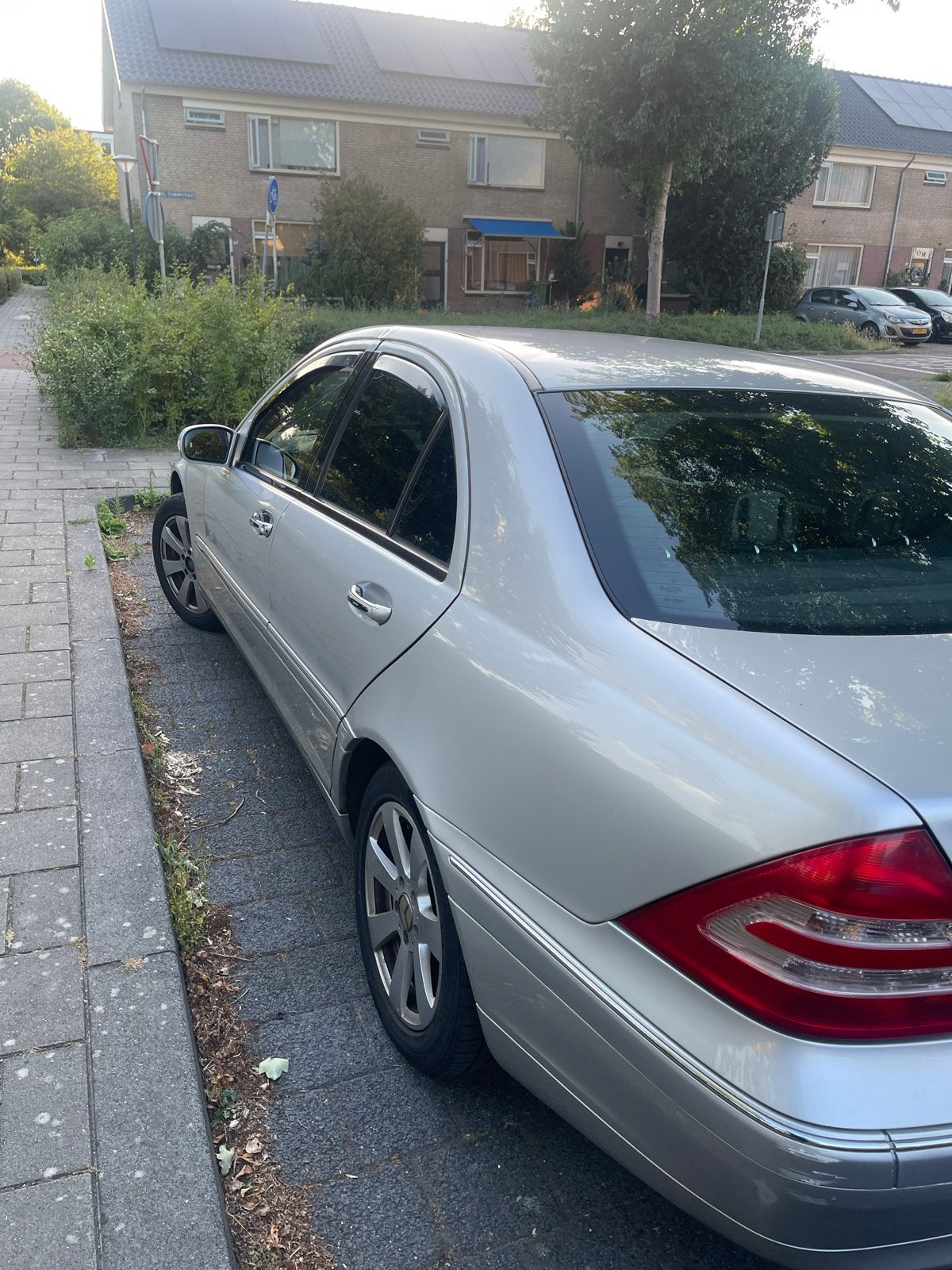 Mercedes c200 kompressor 2002 gear box en Kofferbak defect, Auto-onderdelen, Ophalen, Gebruikt, Achterklep, Mercedes-Benz