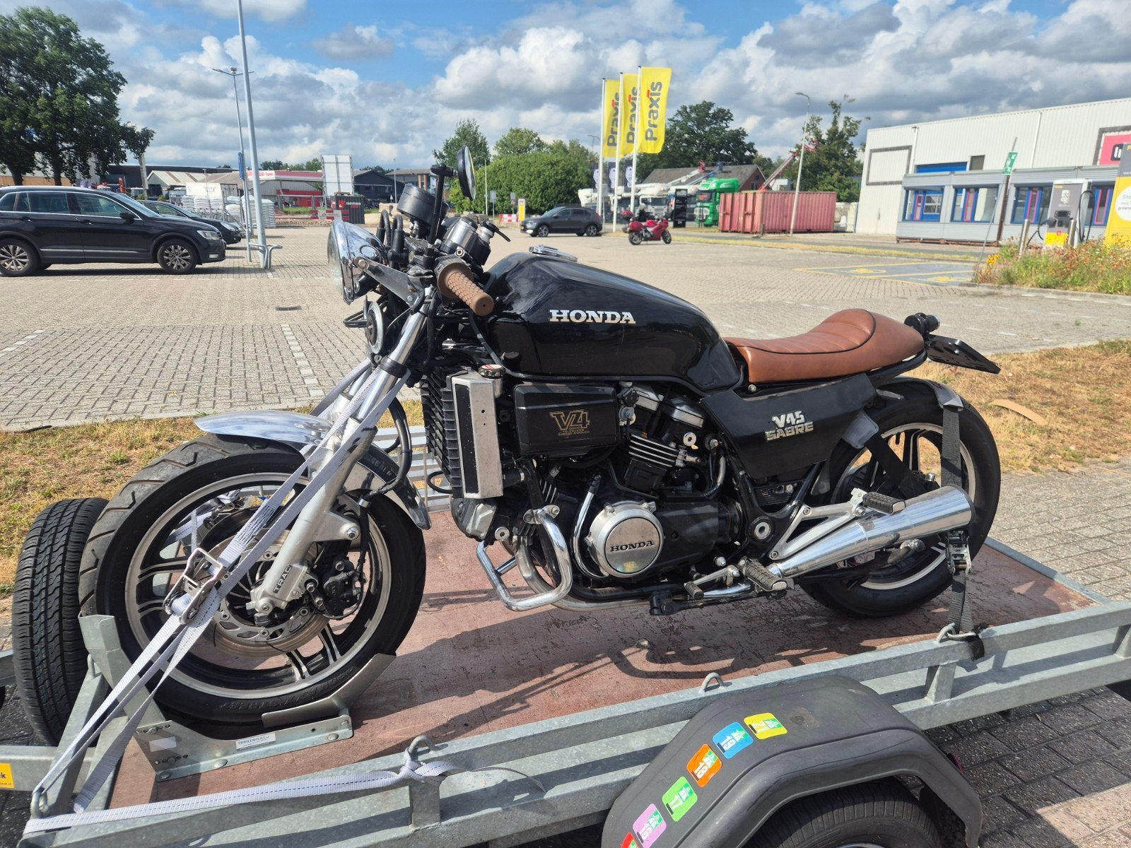 Honda VF750 Sabre Caferacer - Project met Nieuwe Banden, Ophalen of Verzenden, Gebruikt