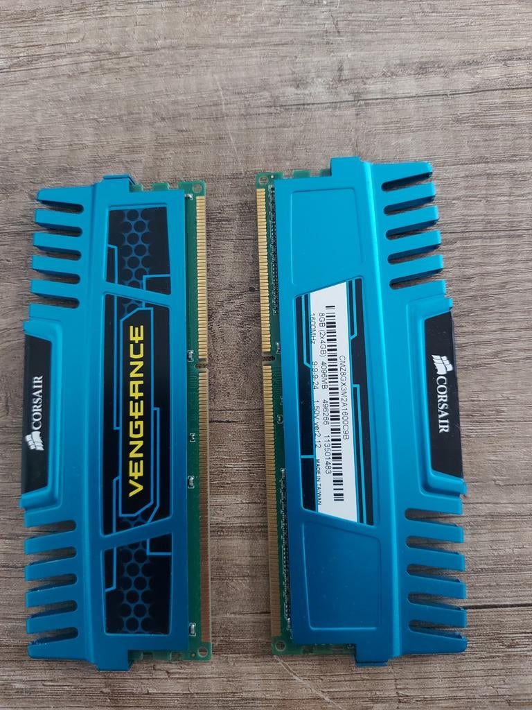 Corsair Vengeance 8GB (2x4GB) DDR3 RAM 1600MHz, Gebruikt, Server, 8 GB, DDR3