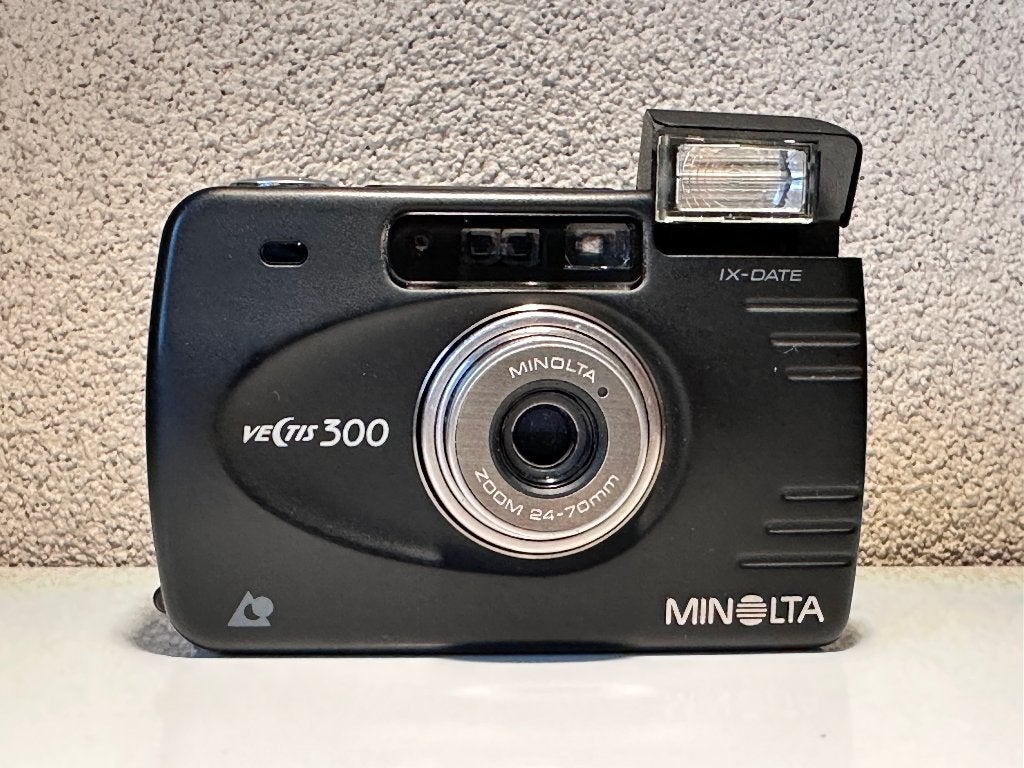 Unieke zwarte Minolta Vectis 300 IX-date in perfecte staat, Ophalen of Verzenden, Zo goed als nieuw, Compact, Minolta
