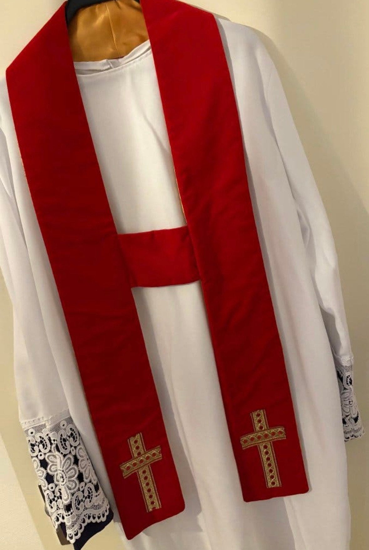 Albe 'Bram' Sinterklaas, gemaakt door FaMous met broekrok, Diversen, Ophalen of Verzenden, Zo goed als nieuw