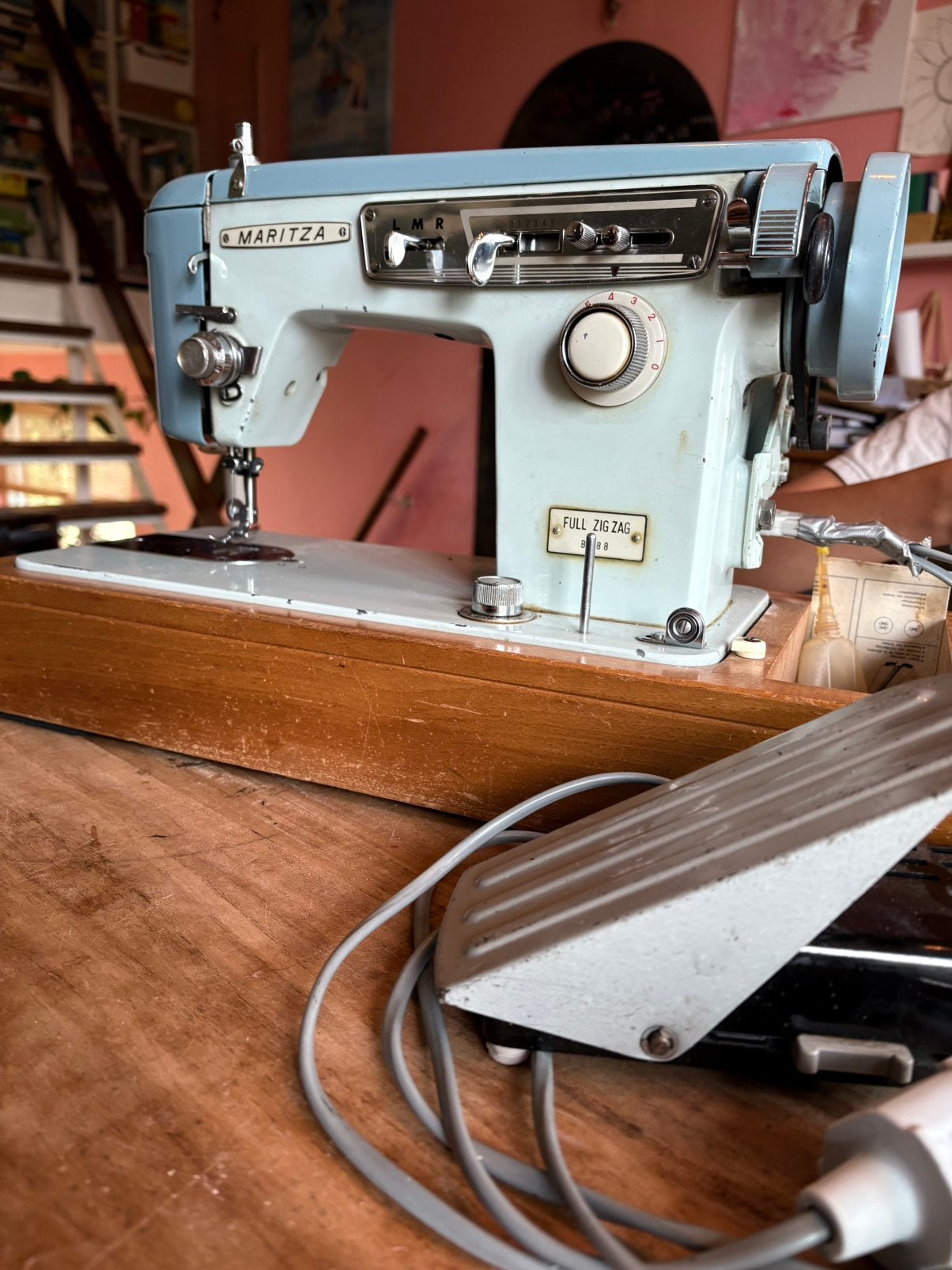 Maritza full zig zag b888 vintage naaimachine, Ophalen