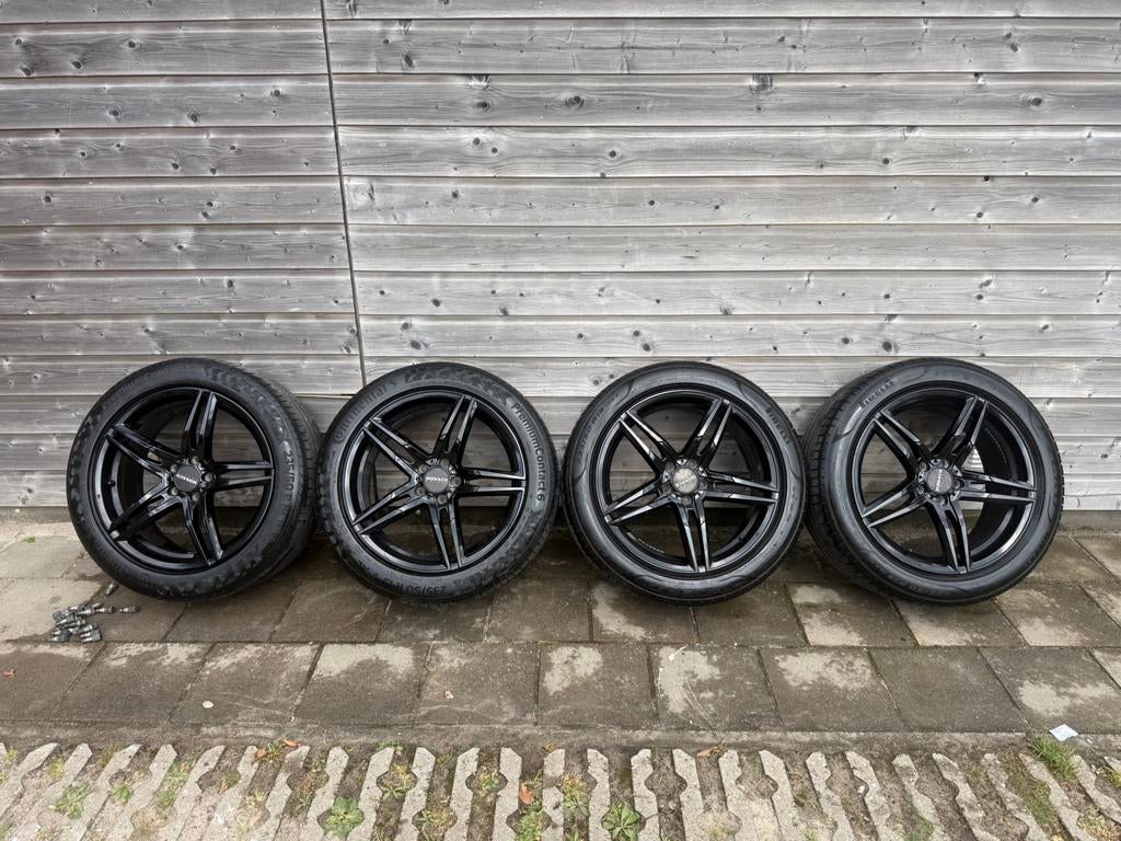 Monaco 19 inch 235/50/19 afkomstig van mercedes vito, Auto-onderdelen, Banden en Velgen, 19 inch, Bestelwagen, Banden en Velgen