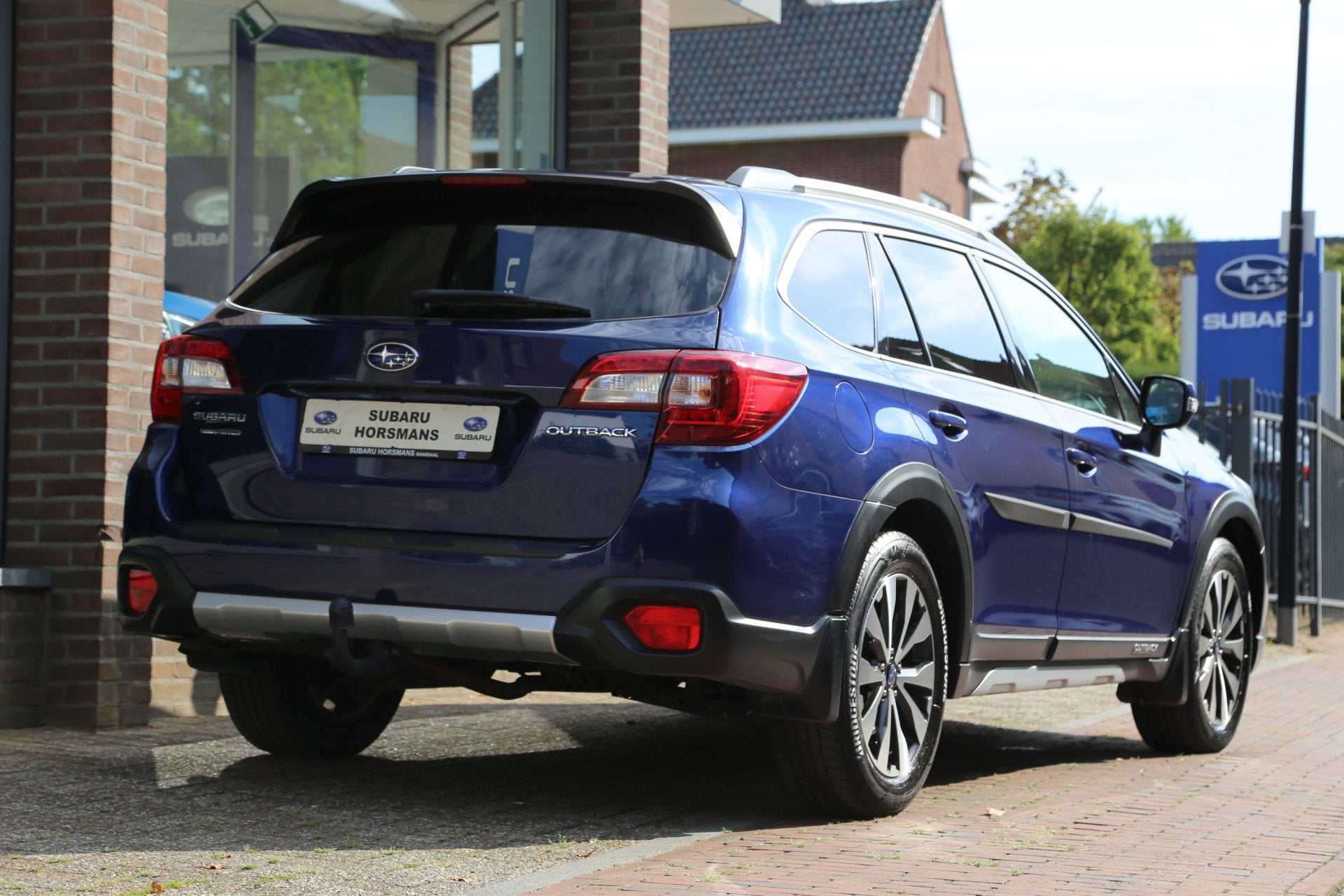 Subaru Outback 2.5i AWD Premium Automaat Leer Navi ACC H/K S, Auto's, Automaat, Euro 6, 4 cilinders, Blauw