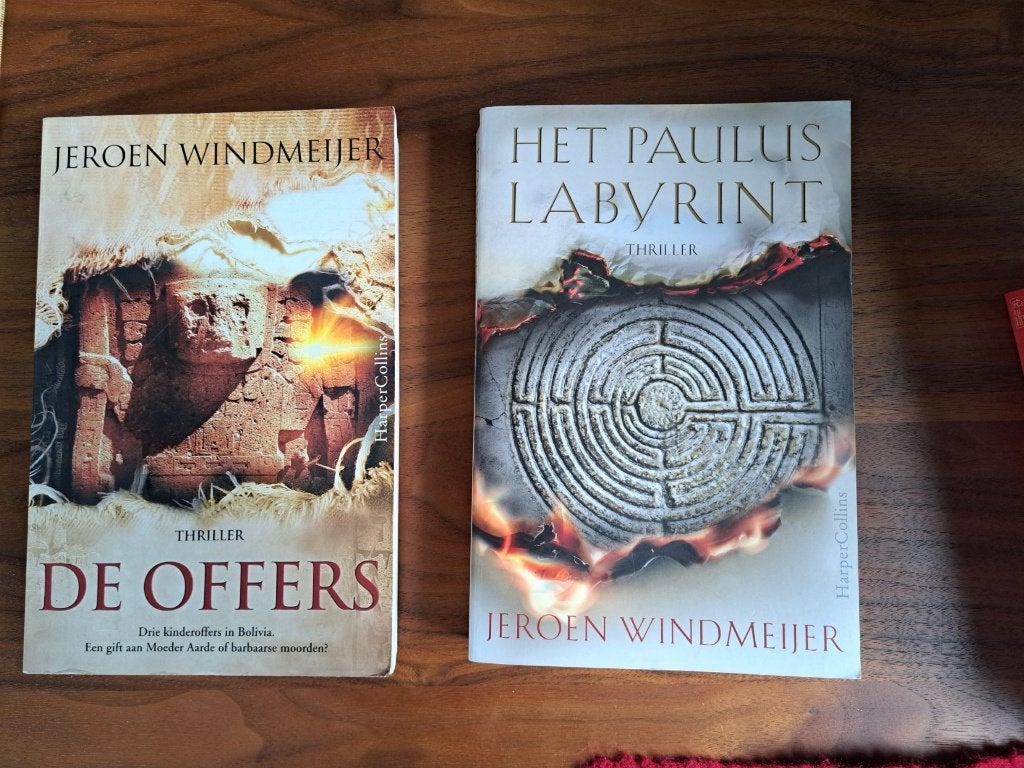 De Offers & Het Paulus Labyrint - Jeroen Windmeijer, Boeken, Gelezen, Ophalen of Verzenden, Nederland, Jeroen Windmeijer