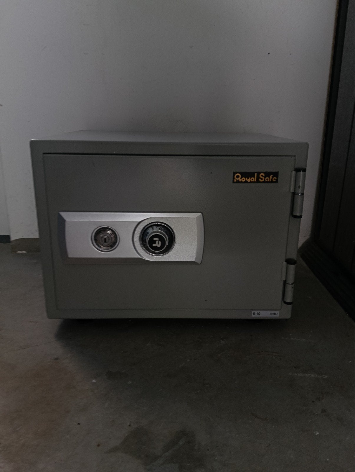 Royal Safe Kluis met Sleutel en Cijferslot, Ophalen, Gebruikt, Brandkast