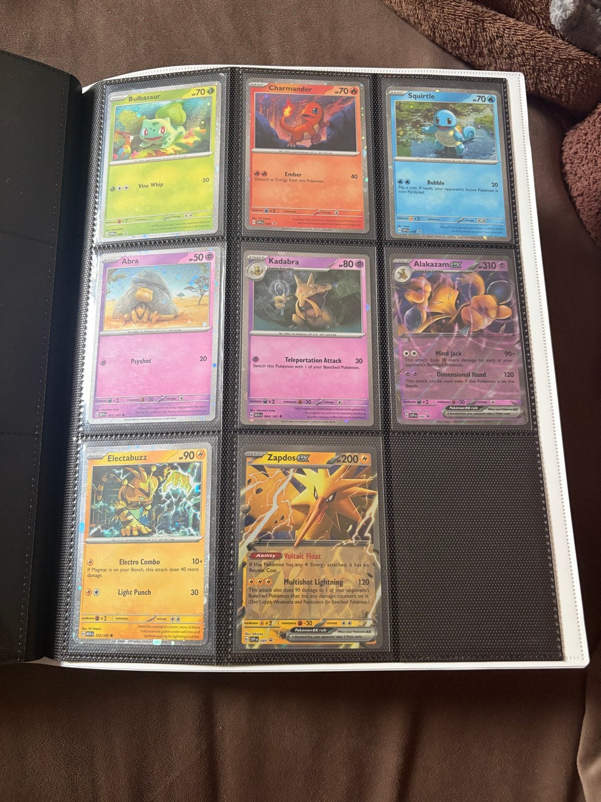 Pokémon 151 Master base Set (incl. promo's) in binder 151, Ophalen of Verzenden, Zo goed als nieuw, Meerdere kaarten