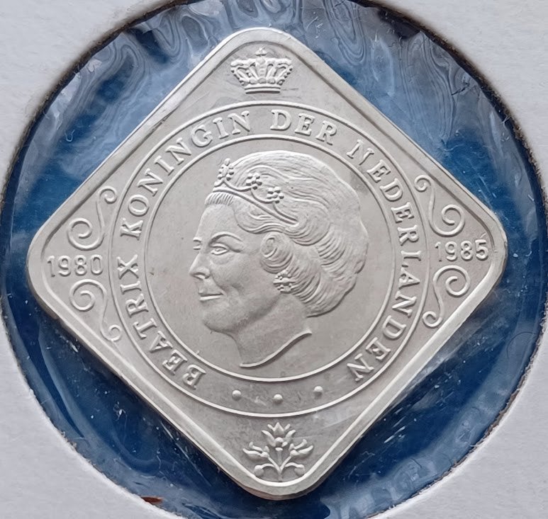 Penning Beatrix koningin der Nederlanden 1980 - 1985 FDC, Verzenden, Overige materialen, Nederland