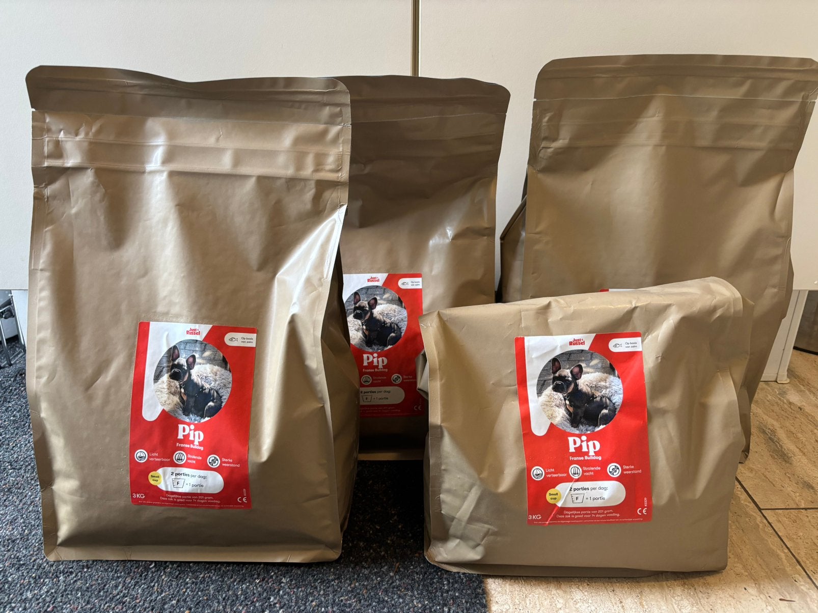 Just russel zalm honden voer, Dieren en Toebehoren, Dierenvoeding, Ophalen, Hond