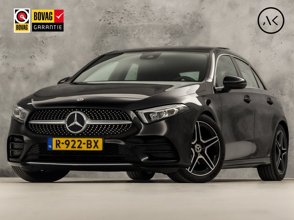 Mercedes-Benz A-Klasse 180 AMG Sport Automaat (PANORAMADAK,, Auto's, Mercedes-Benz, 12 maanden, 136 pk, Gebruikt, 4 cilinders