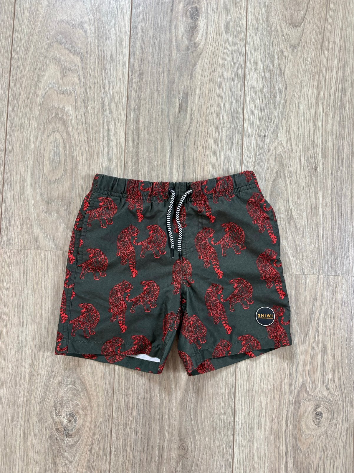Leuke Shiwi zwembroek - maat 116, Ophalen of Verzenden, Zo goed als nieuw, Jongen, Sport- of Zwemkleding