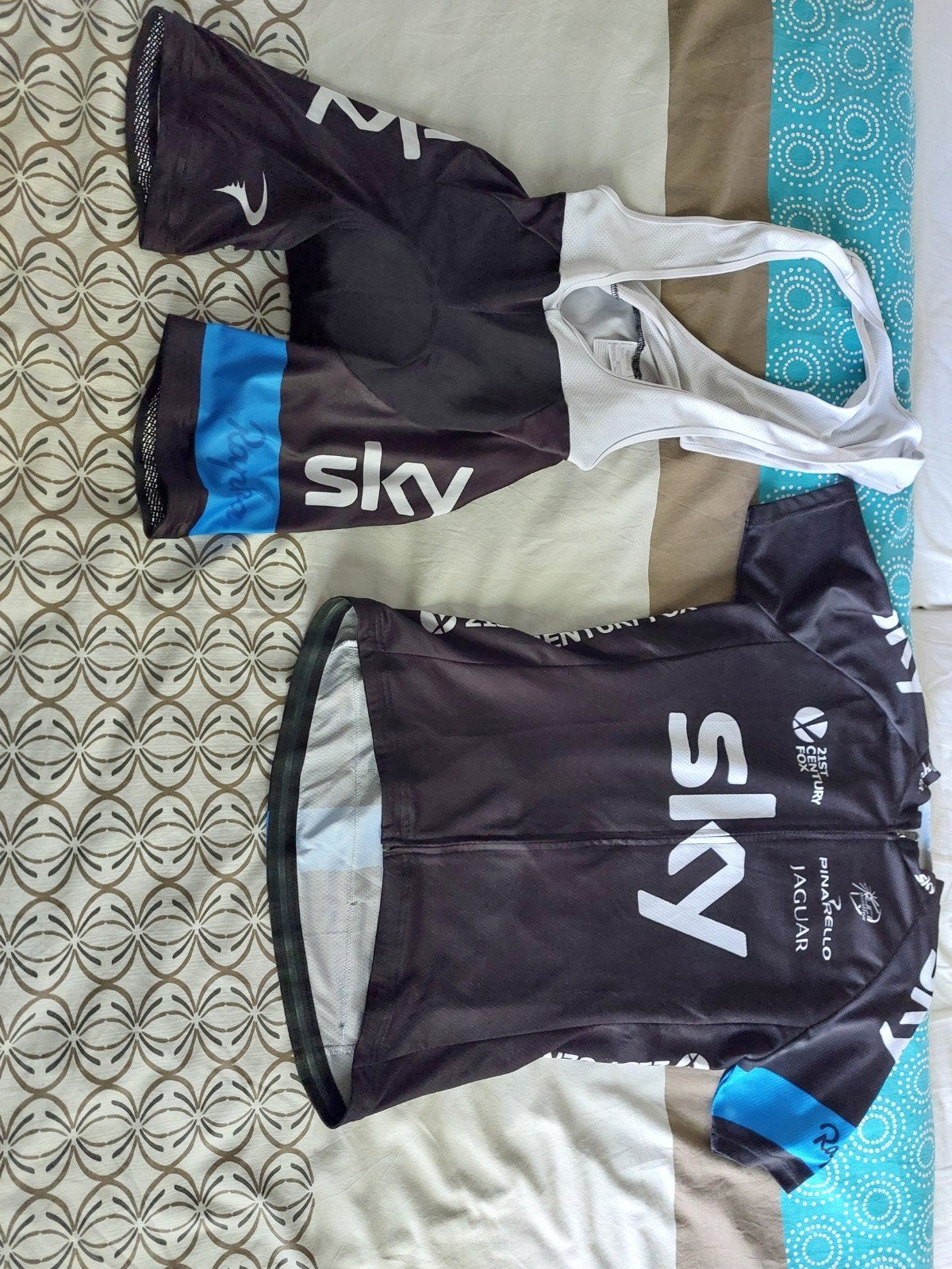 Team Sky Fietsset - Shirt en Broek (Maat L en M), Ophalen, Maat 52/54 (L), Zwart, Hardlopen of Fietsen