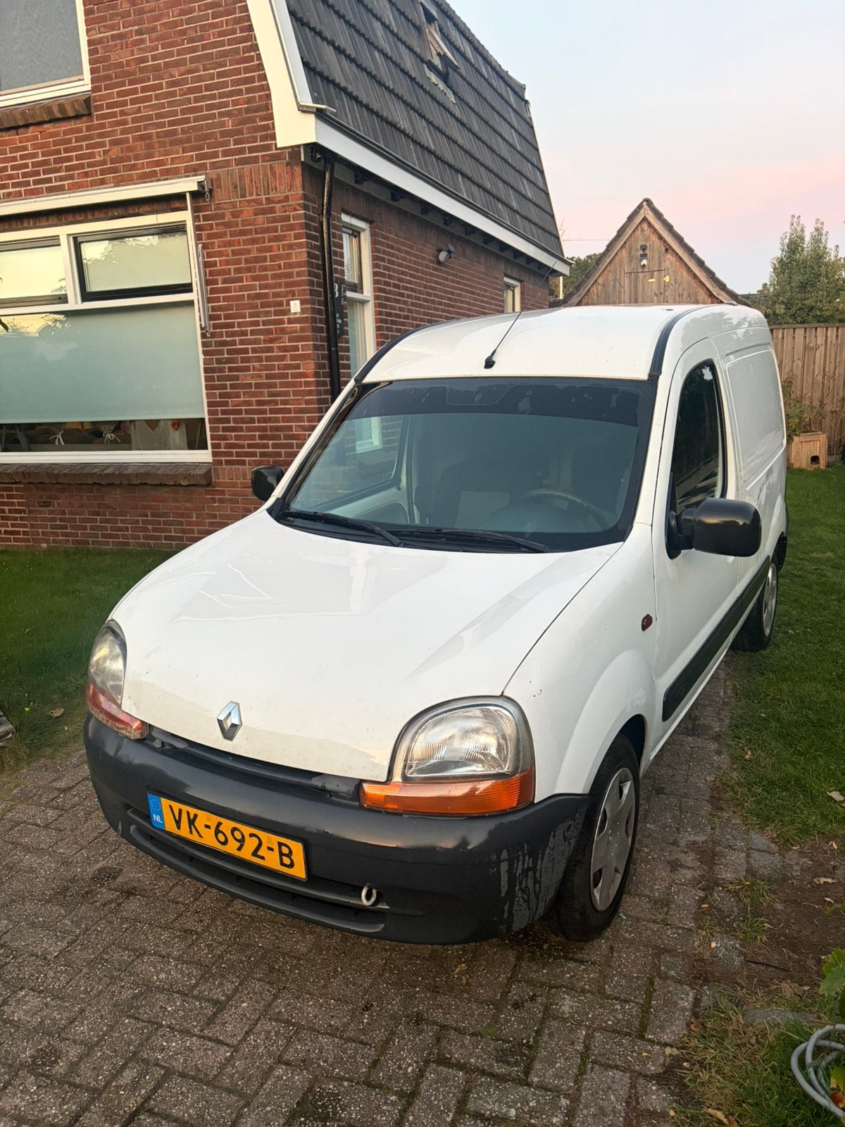 Renault Kangoo benzine Apk 2-10-2027, Auto's, Bedrijf, 2 stoelen, Geïmporteerd, 1149 cc