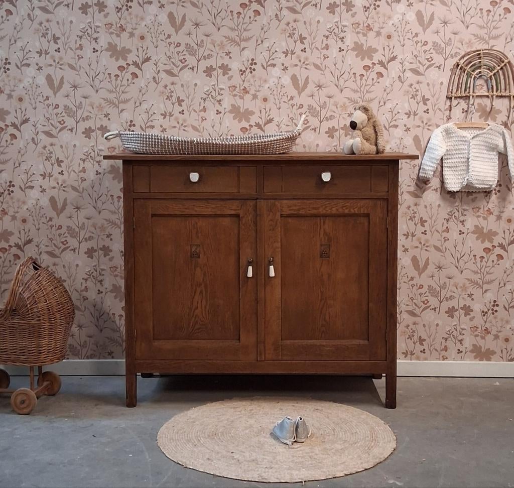 Vintage commode kinderkast BABYKAMERWINKEL showroom hout, Josièfine, 50 tot 70 cm, Ophalen of Verzenden, 100 cm of meer