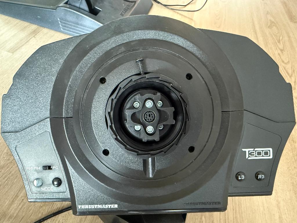 Thrustmaster T300 RS GT Force Feedback Racing Wheel + Pedals, Ophalen, Zo goed als nieuw, Stuur of Pedalen, PlayStation 4