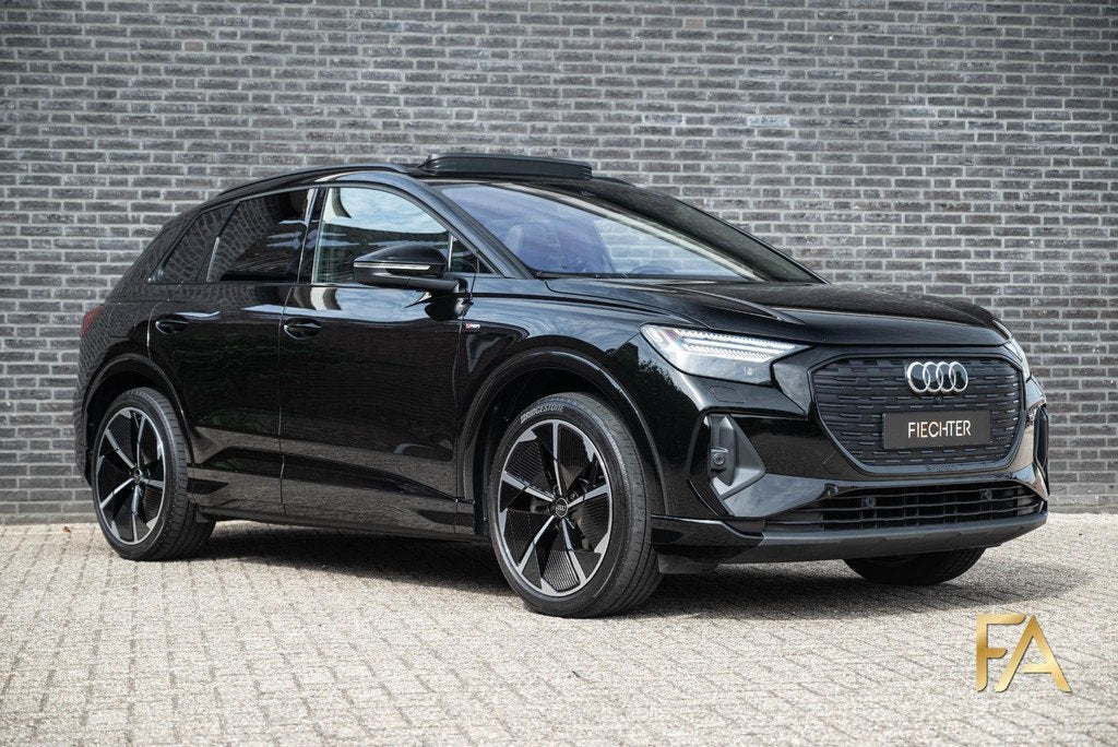 Audi Q4 e-tron 55 e-tron quattro S Line 340PK|Headup|Pano|21, Auto's, Audi, Automaat, Gebruikt, Zwart, 82 kWh