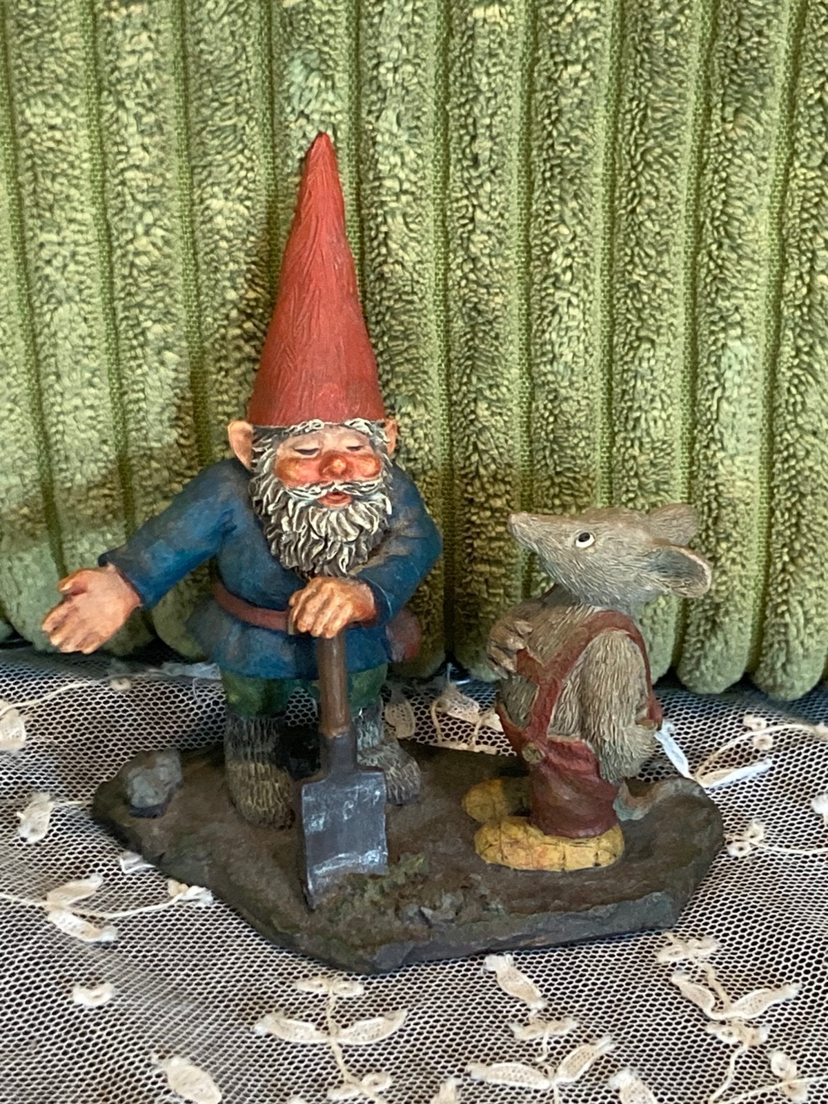 Beeldje Fred met muis, Classic Gnomes (010626), Verzamelen, Beelden en Beeldjes, Ophalen of Verzenden, Gebruikt, Overige typen