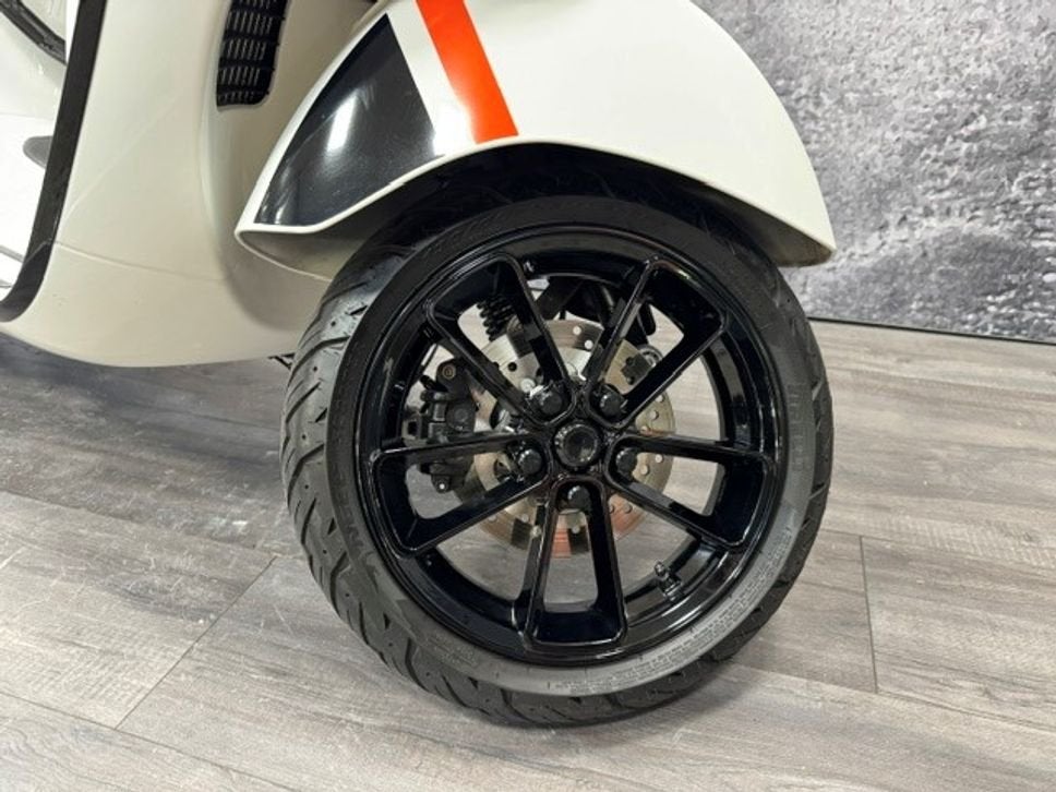 VESPA GTS 300 SUPER SPORT (Topstaat), Scooter, Bedrijf, Onbekend, Onbekend