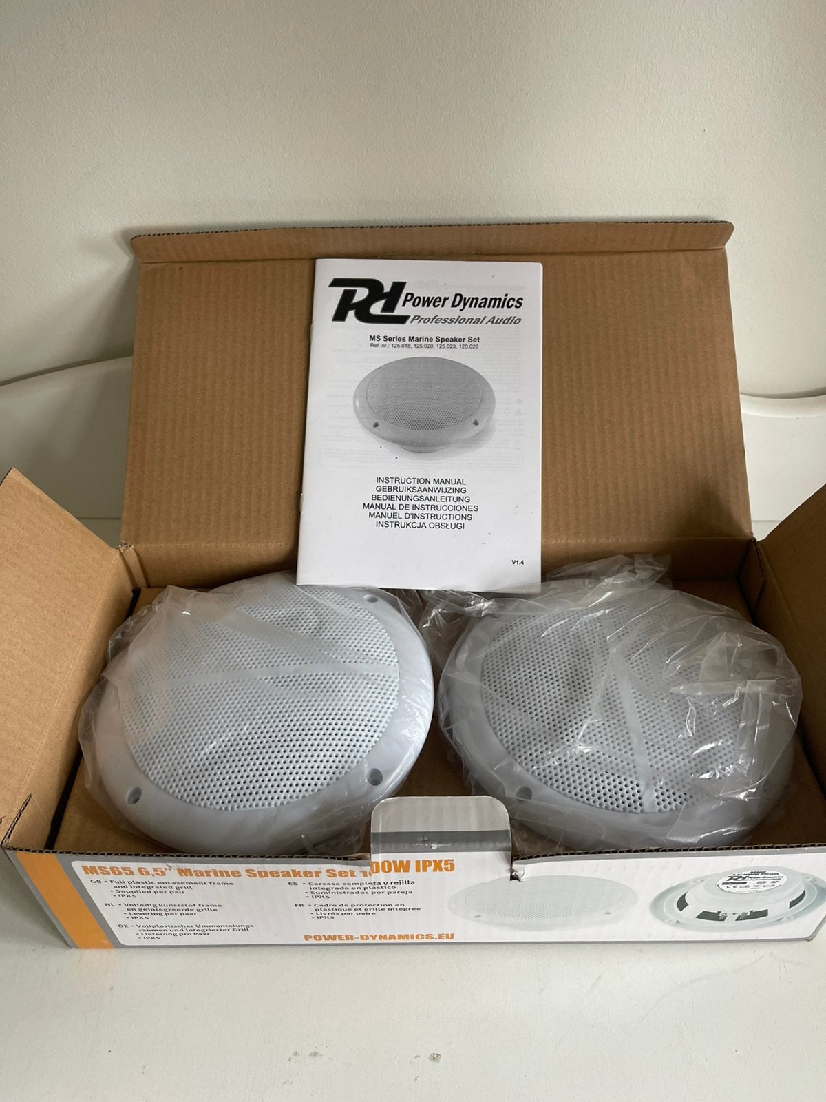 Speakers Boot 100 Watt. 2-weg inbouw. Wit.  Nieuw in doos., Ophalen, Nieuw, Radio