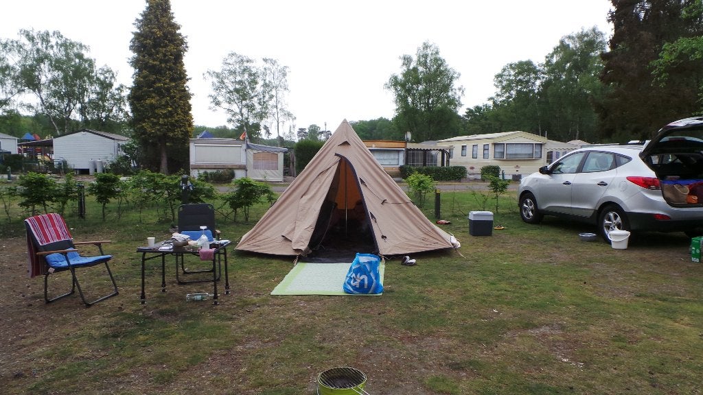 Bardani Taiga 320 RSTC piramidetent beige, Ophalen, Zo goed als nieuw, Tot en met 4