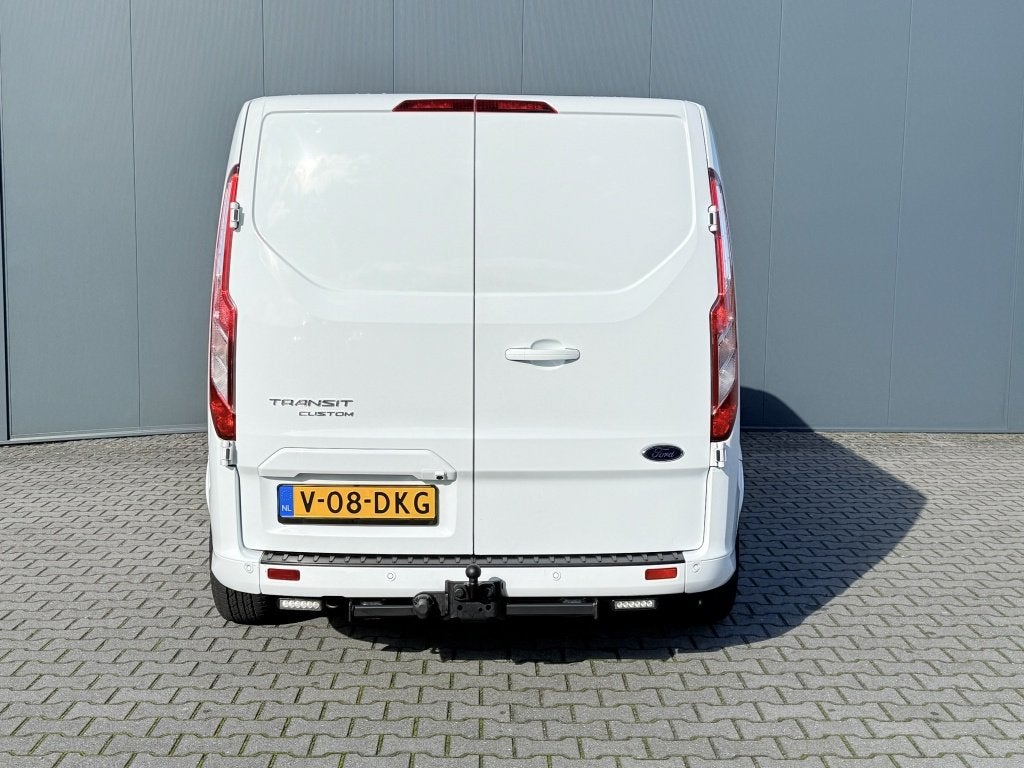Foto 5 van Ford Transit Custom SPORT 320 2.0 TDCI 170PK L2H1 VOLL AUTOM