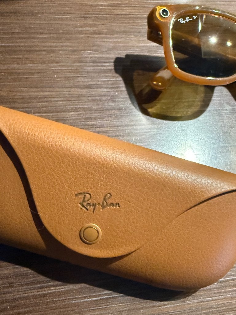 Ray-Ban Meta Wayfarer Zonnebril - Zo goed als nieuw, Zonnebril, Verzenden, Beige, Zo goed als nieuw