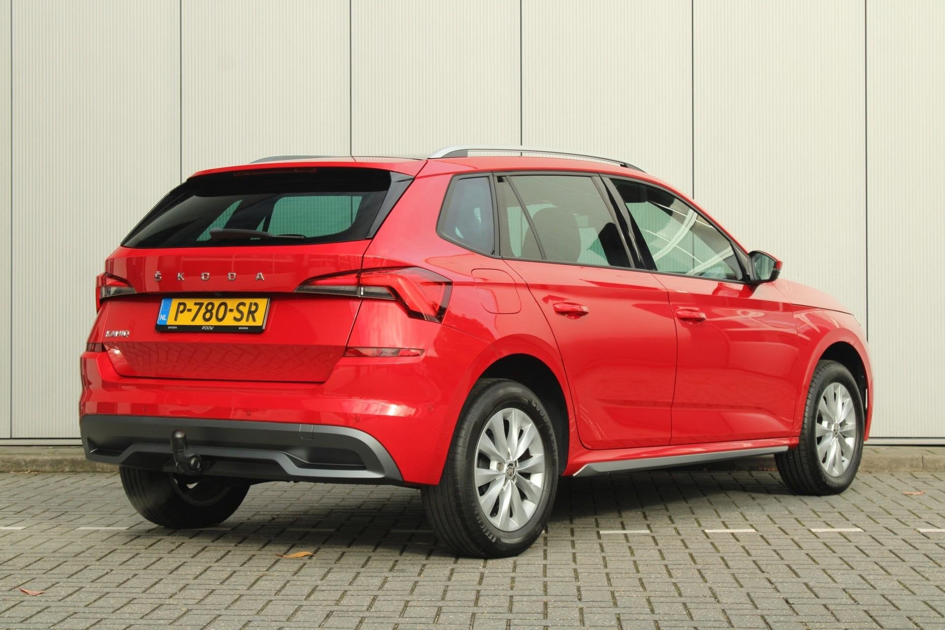 Skoda Kamiq 1.0 TSI 110pk DSG Business Edition | Panoramadak, Auto's, 12 maanden, Gebruikt, Euro 6, 49 €/maand