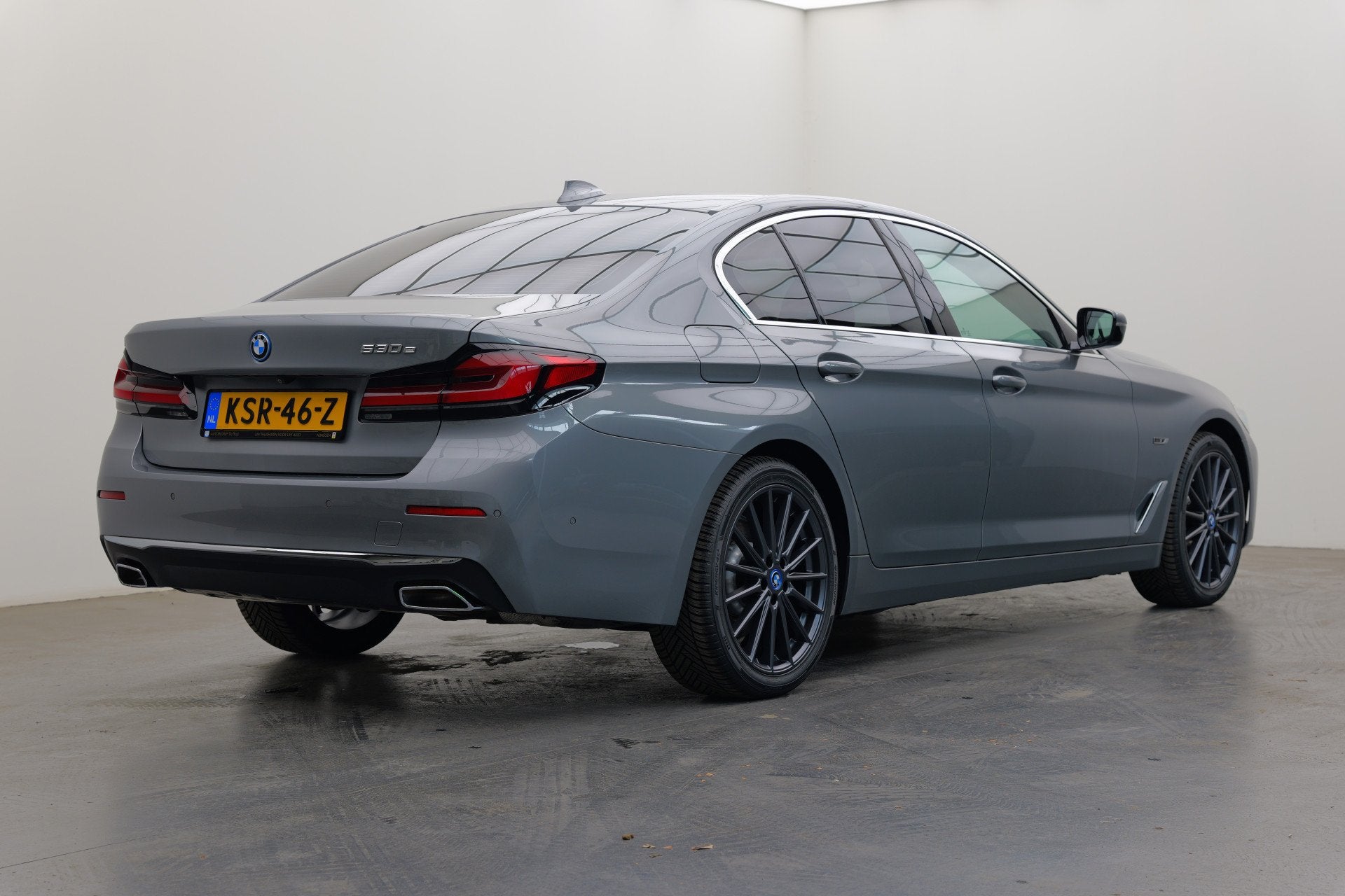 BMW 5 Serie 530e Luxury line | Luxury Line | Memory seats |, Auto's, Automaat, 1998 cc, Achterwielaandrijving, Gebruikt