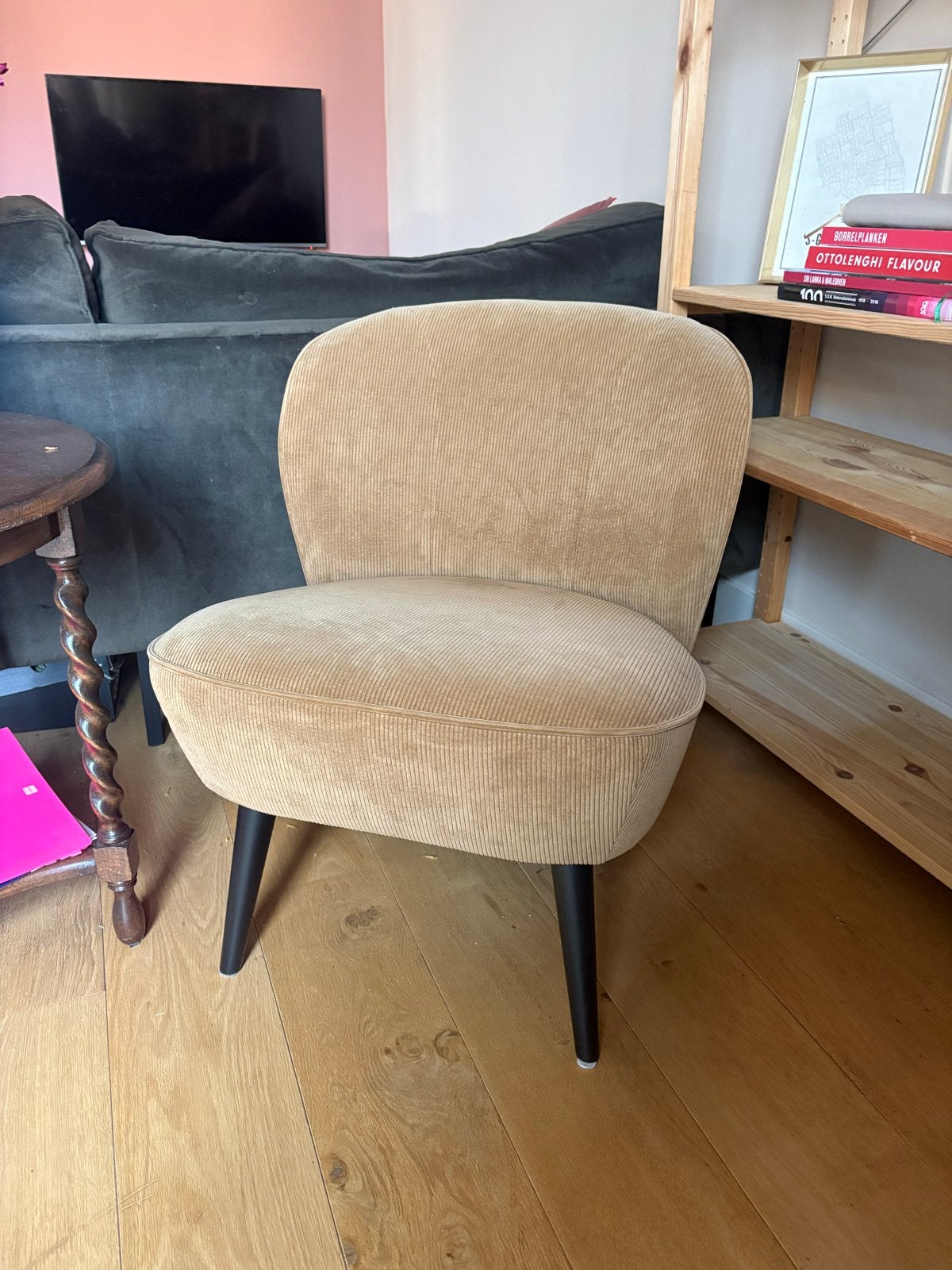 Ribfluwelen fauteuil - Woood, Ophalen, Bruin, Zo goed als nieuw, Eén