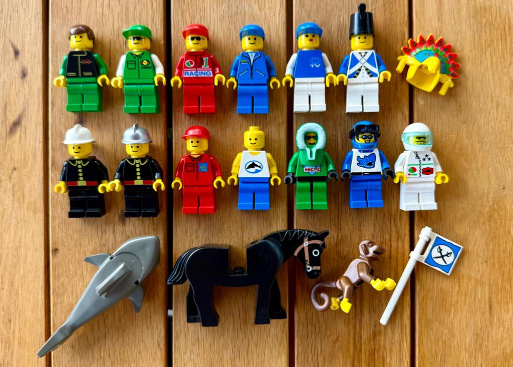 Lego minifiguren + dieren vintage (16 stuks), Lego, Ophalen of Verzenden, Minifiguur, Inclusief accessoires