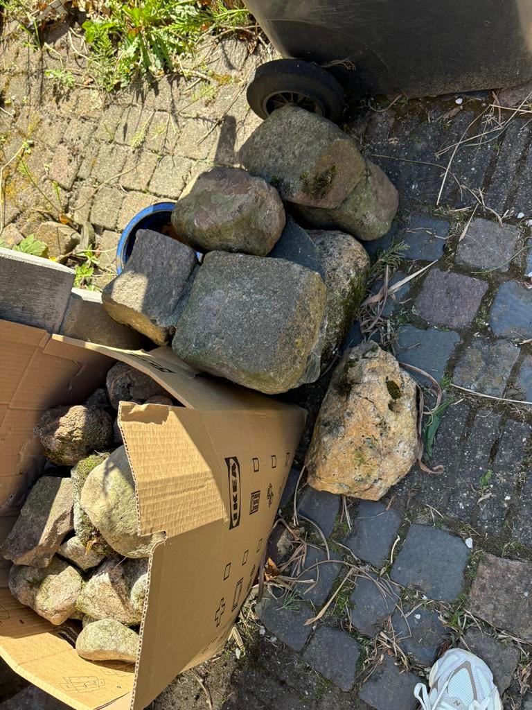 Keien, gratis ophalen, Ophalen of Verzenden, Zo goed als nieuw